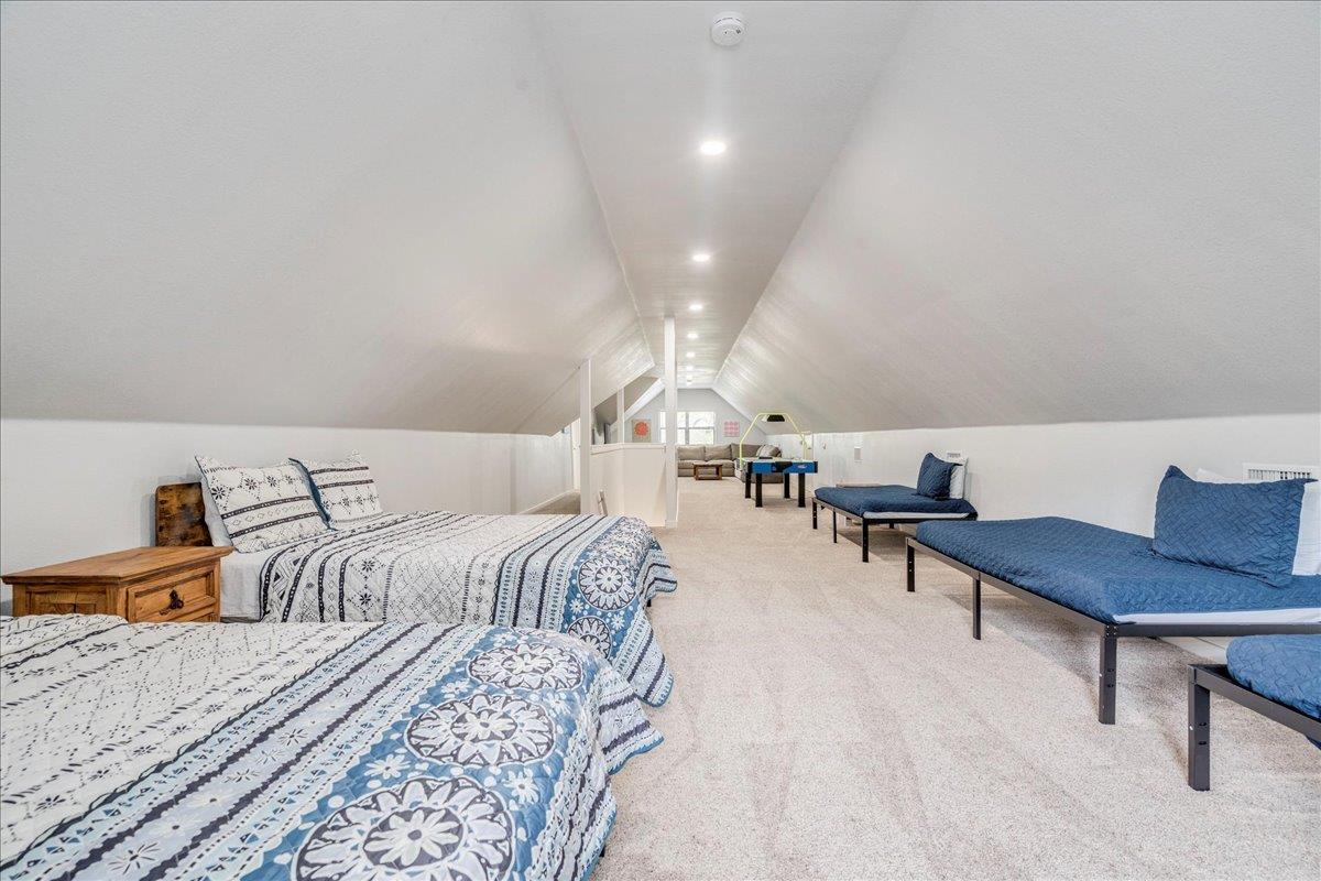 302 Guadalupe River DR