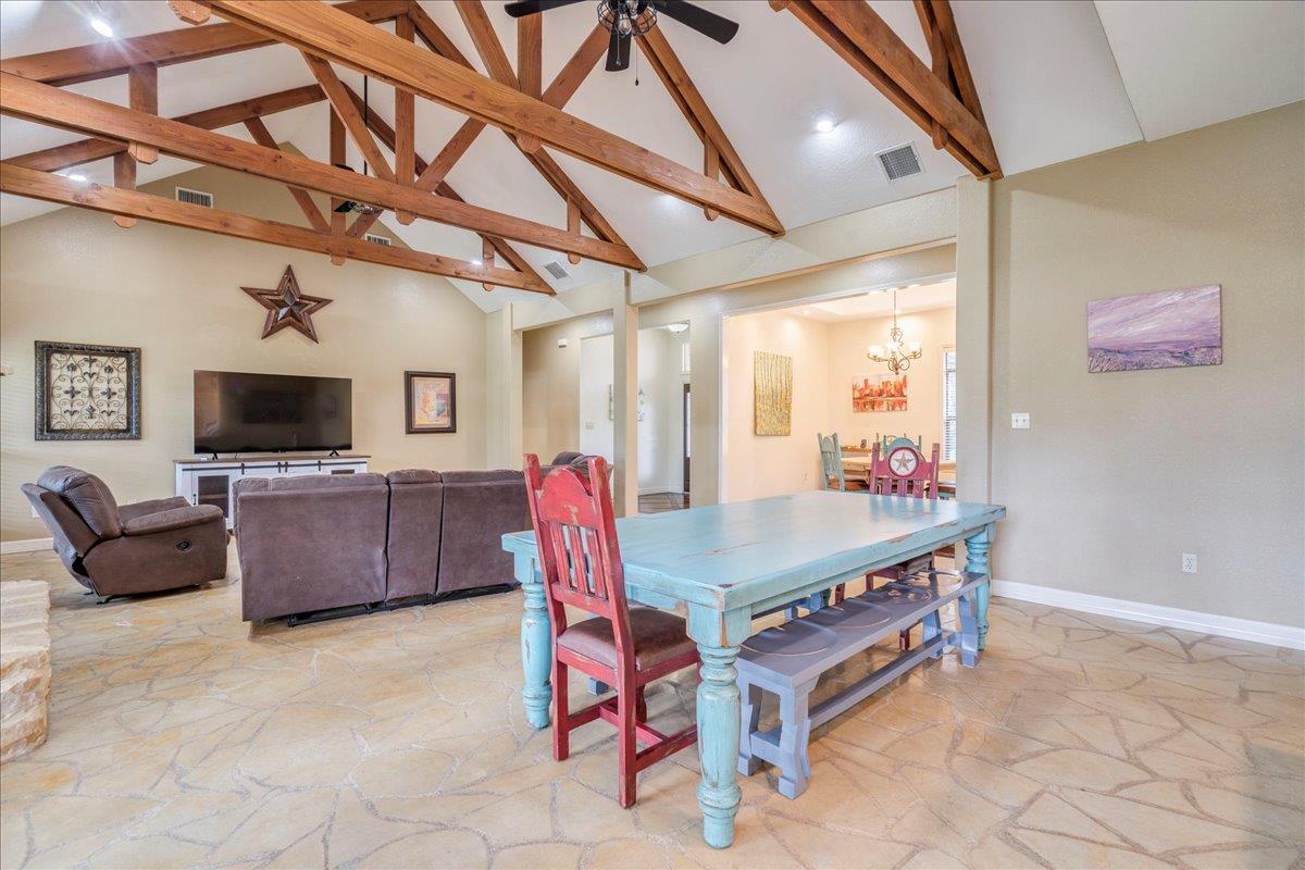 302 Guadalupe River DR