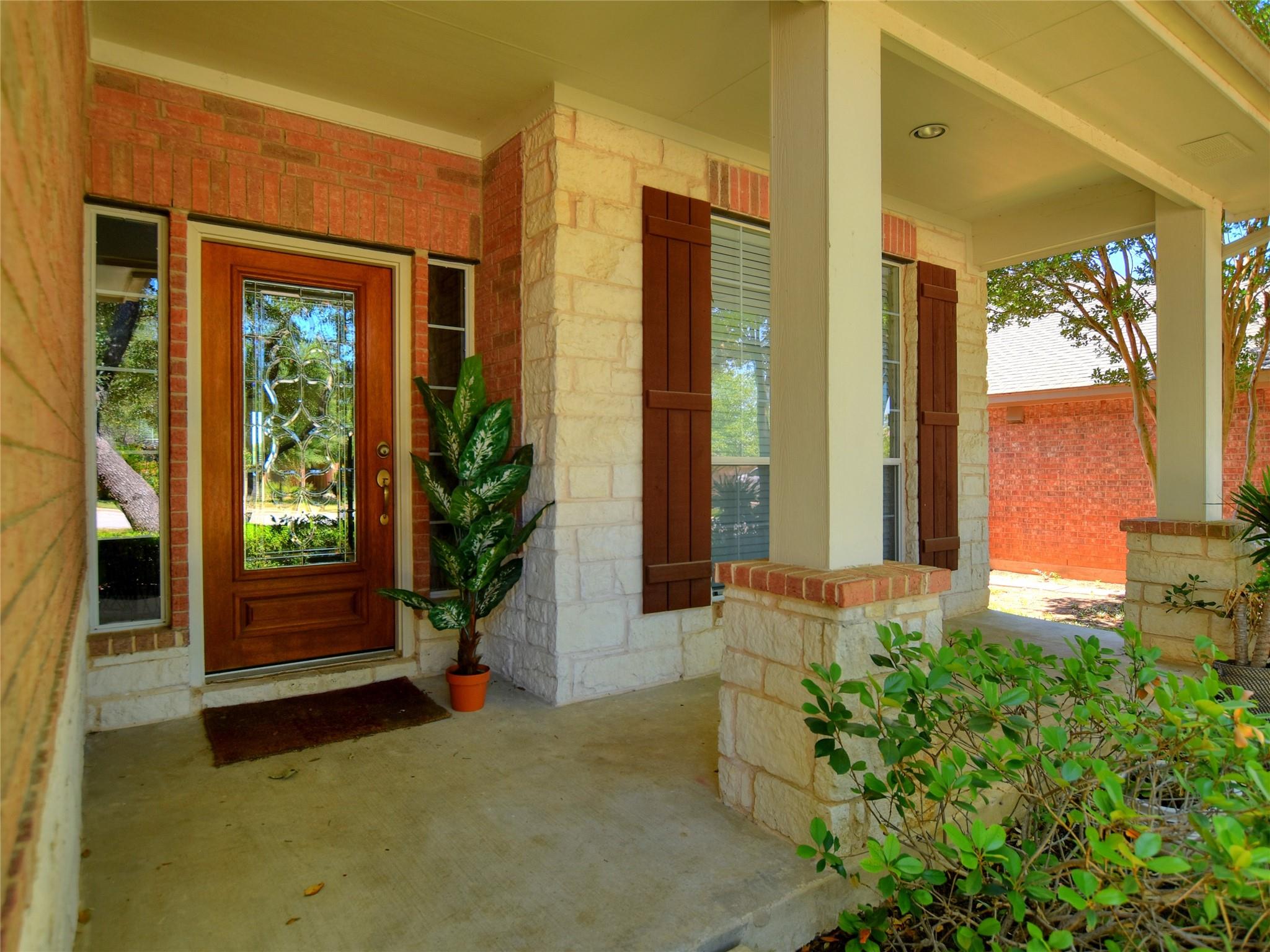 3831 Aqua LN