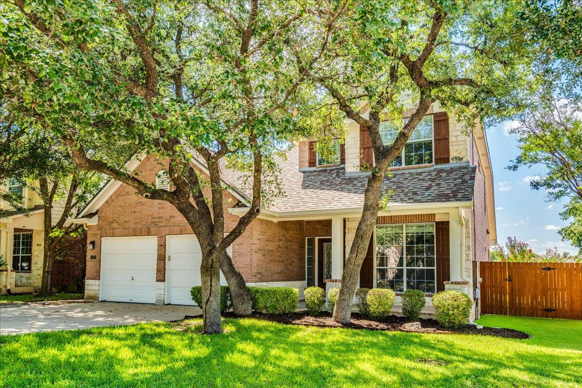 3831 Aqua LN