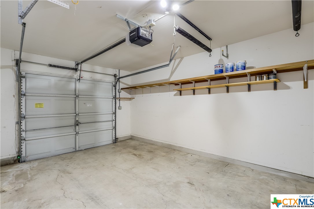 3909 Stonebridge Drive