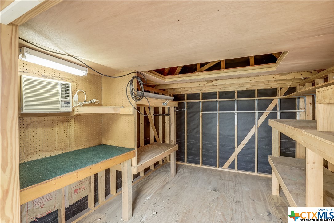 3909 Stonebridge Drive