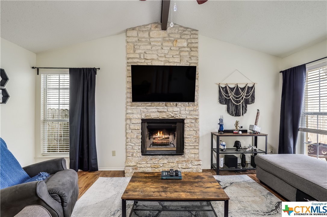 3909 Stonebridge Drive