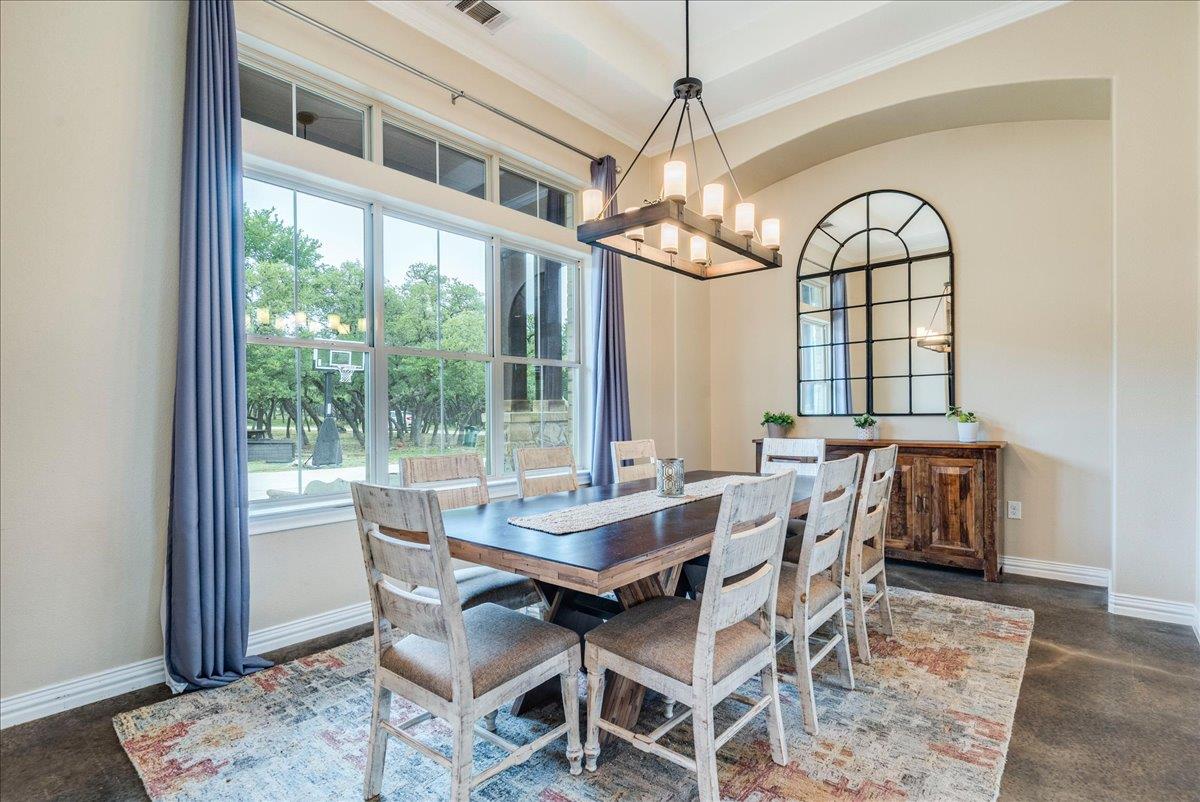 1006 Lone Star DR