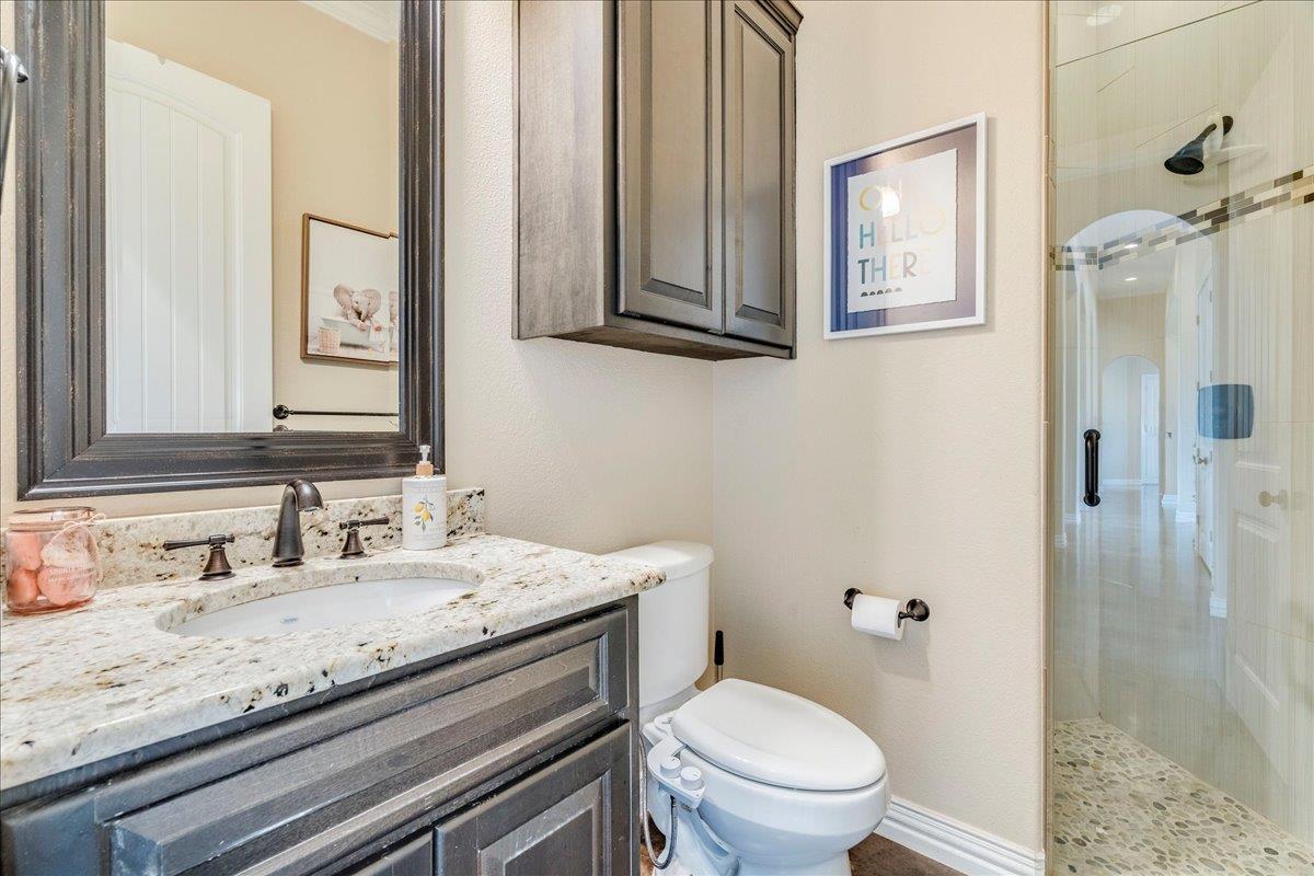 1006 Lone Star DR