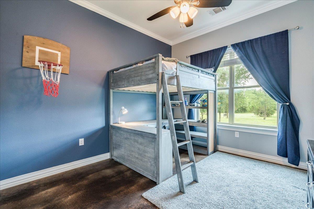 1006 Lone Star DR
