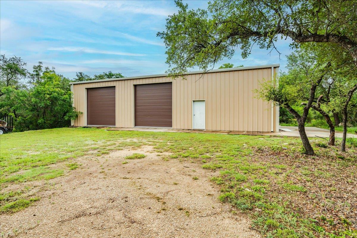 1006 Lone Star DR