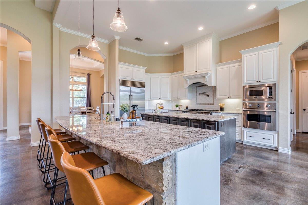 1006 Lone Star DR