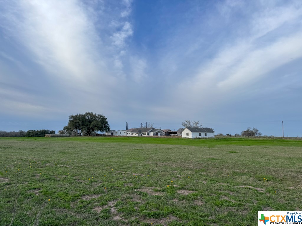 2078 E State Highway 111