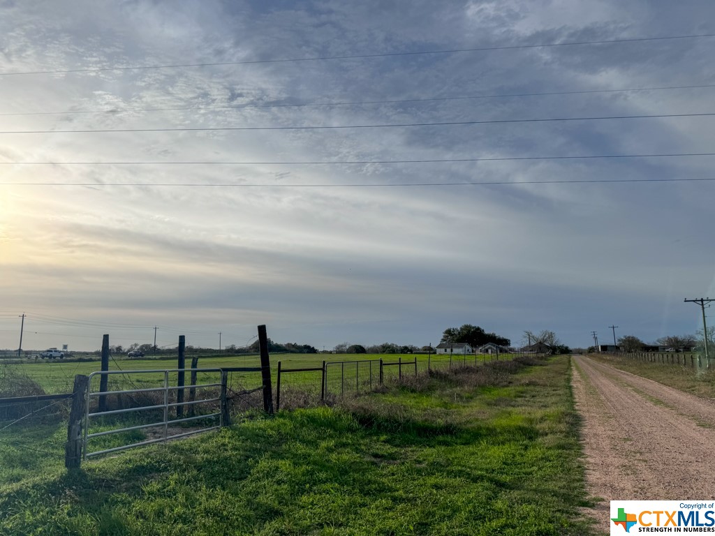 2078 E State Highway 111