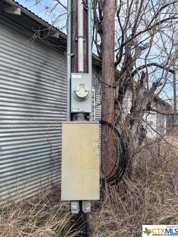 2078 E State Highway 111