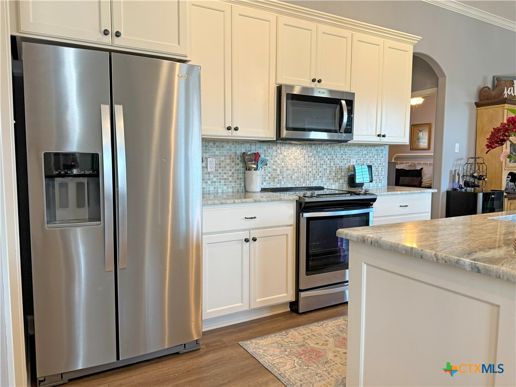 307 Wood Bridge Street