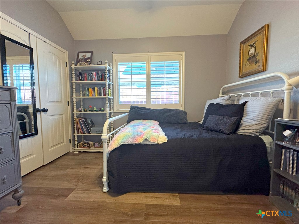 307 Wood Bridge Street