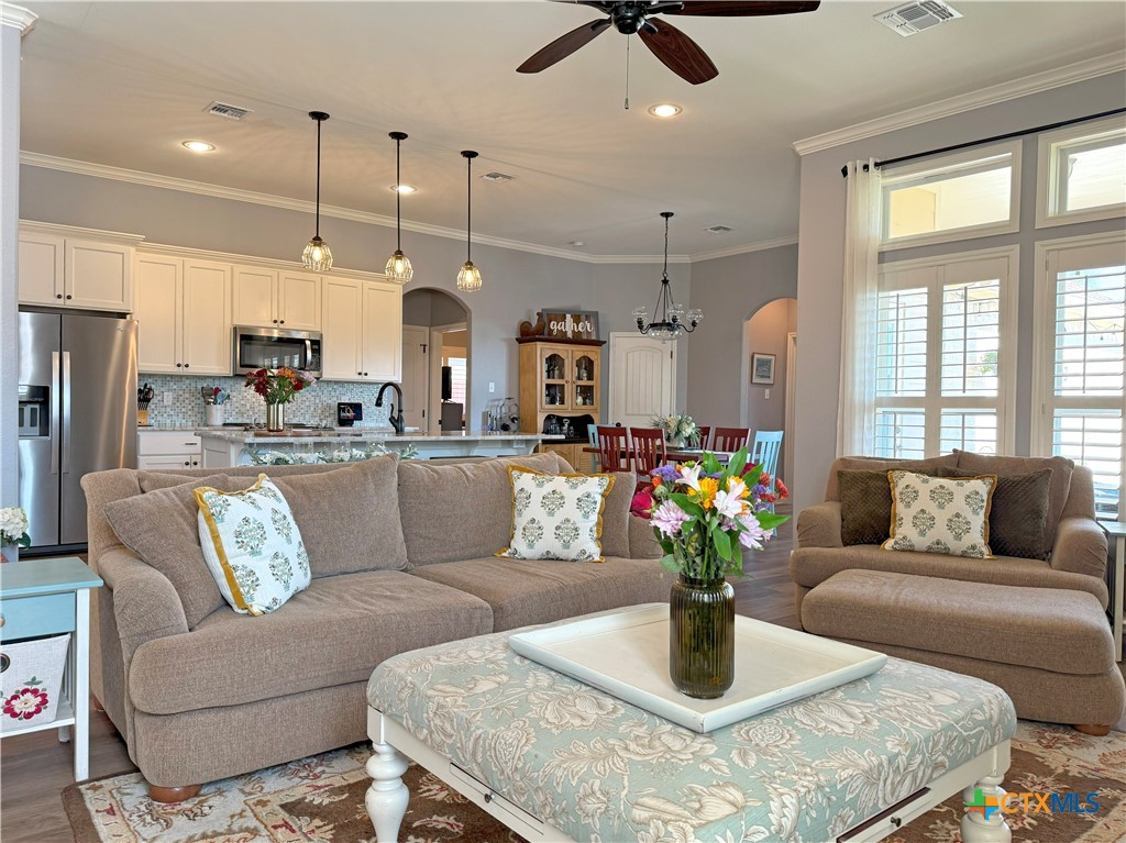 307 Wood Bridge Street