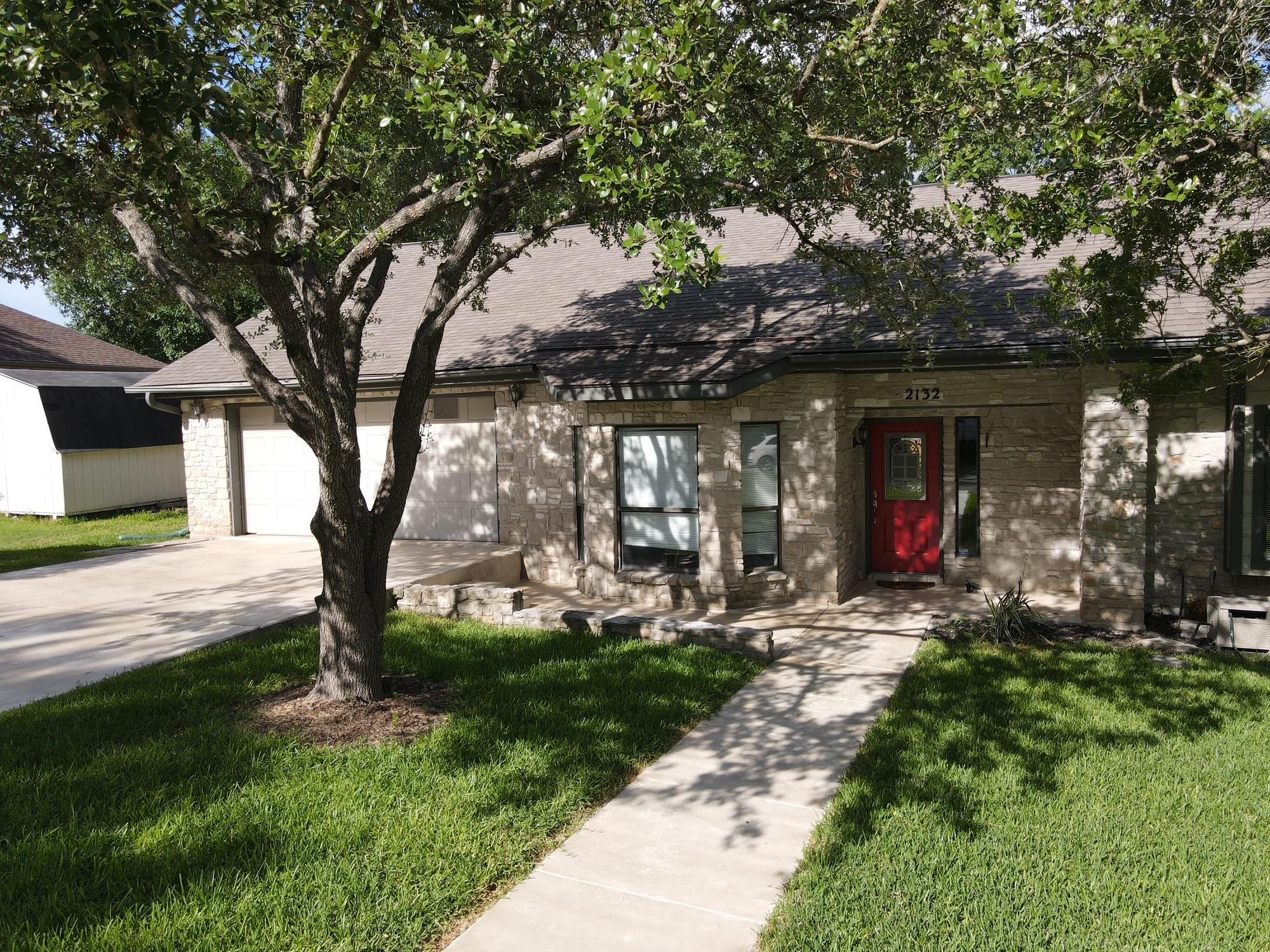2132 Northcrest DR