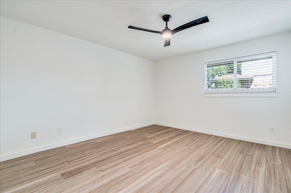 12601 Gristmill CV