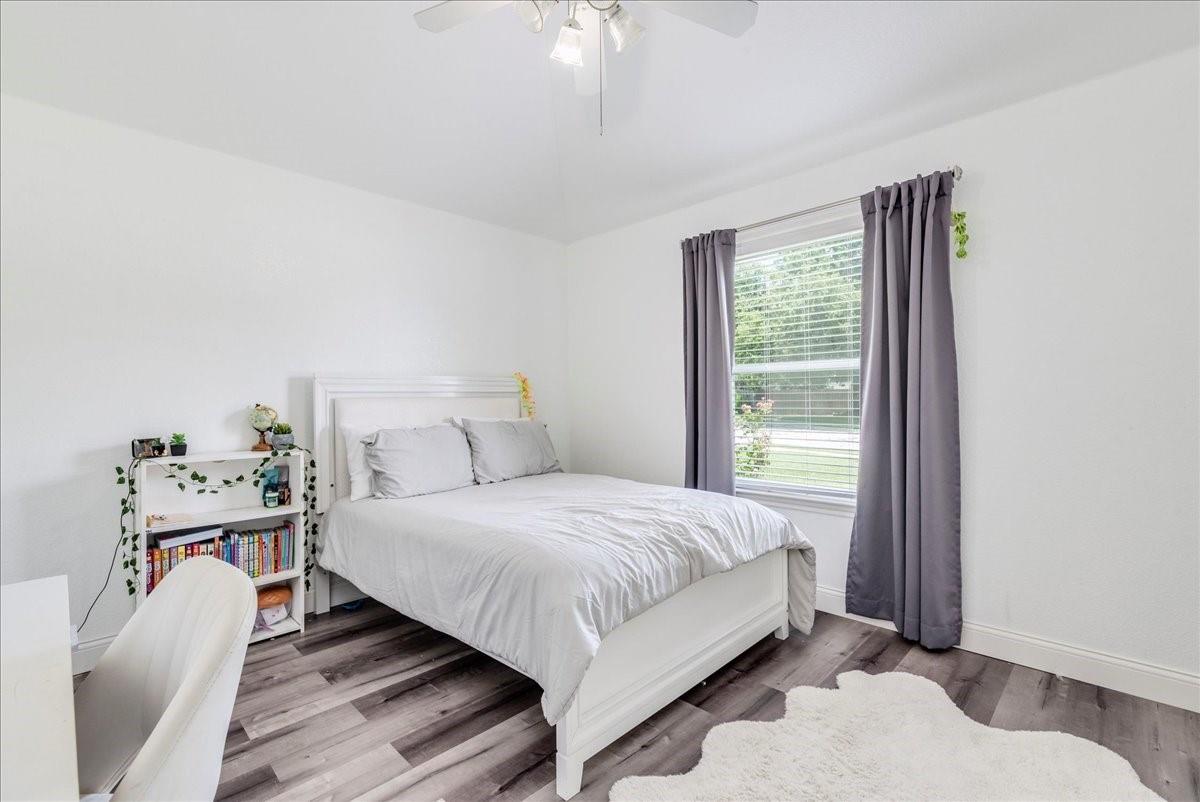 18716 Alnwick Castle DR