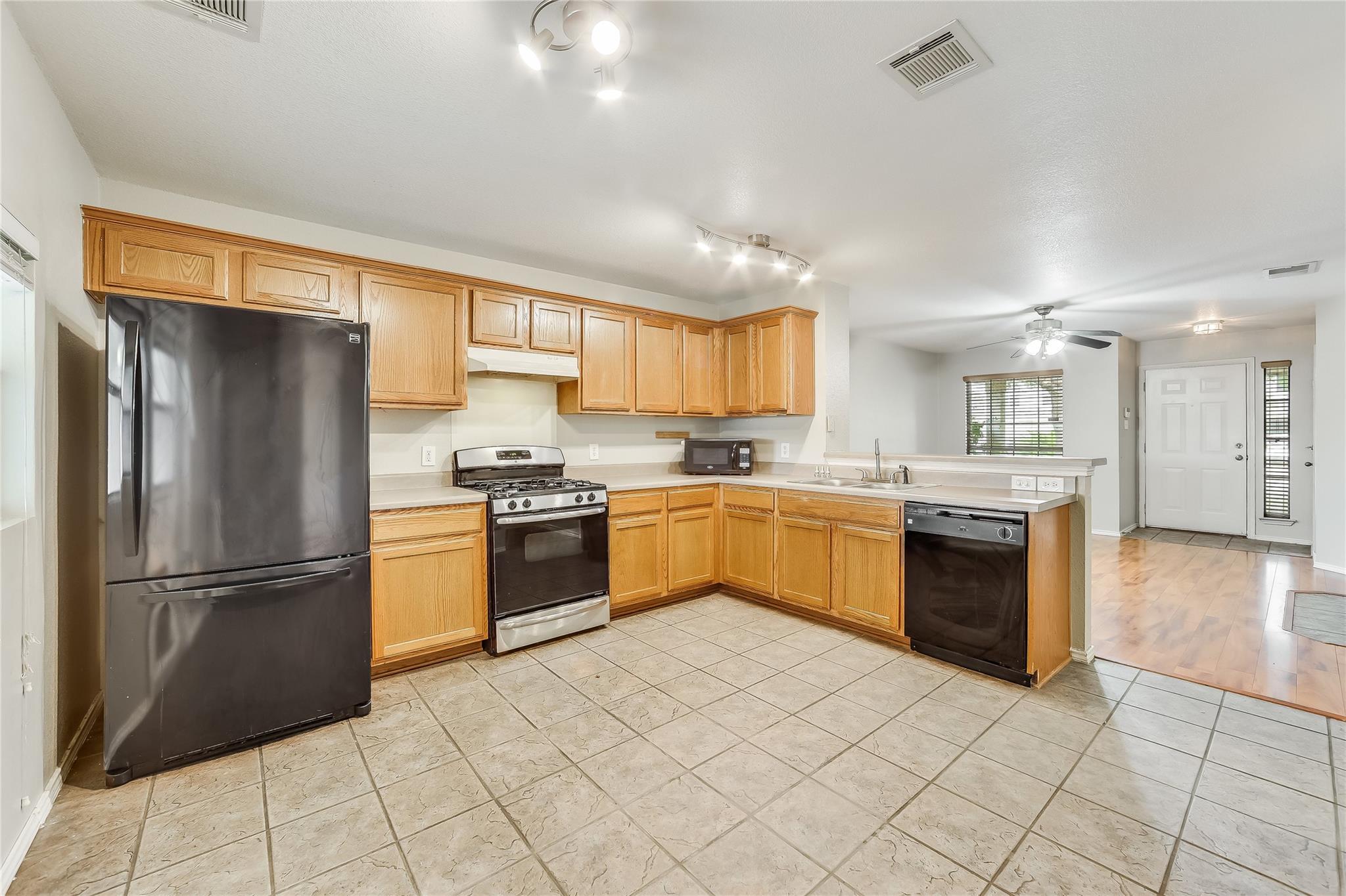 14313 Lemongrass LN