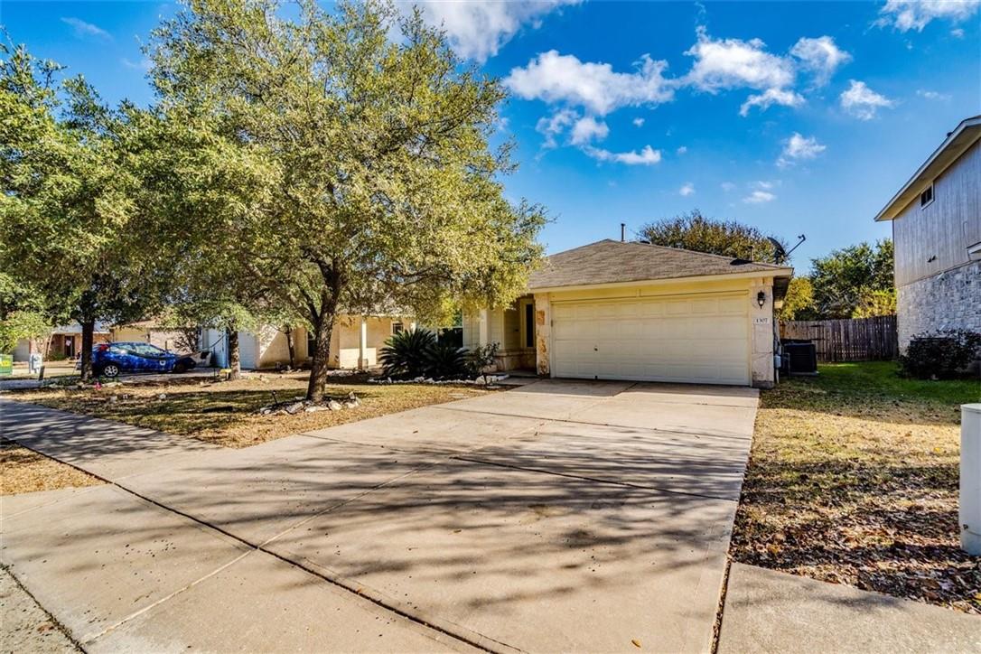 1307 Dillon Lake BND