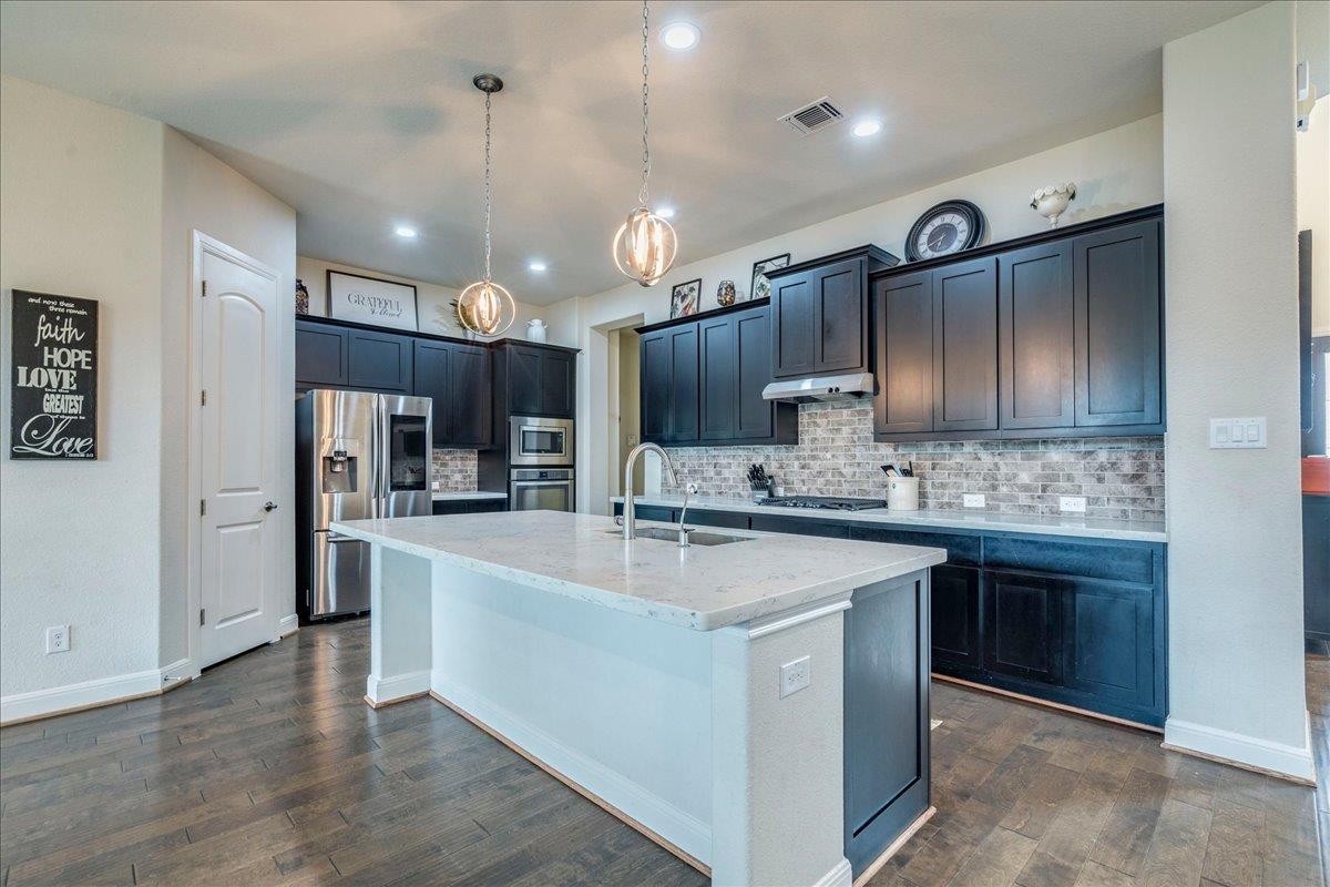 2204 Camino Alemeda LN