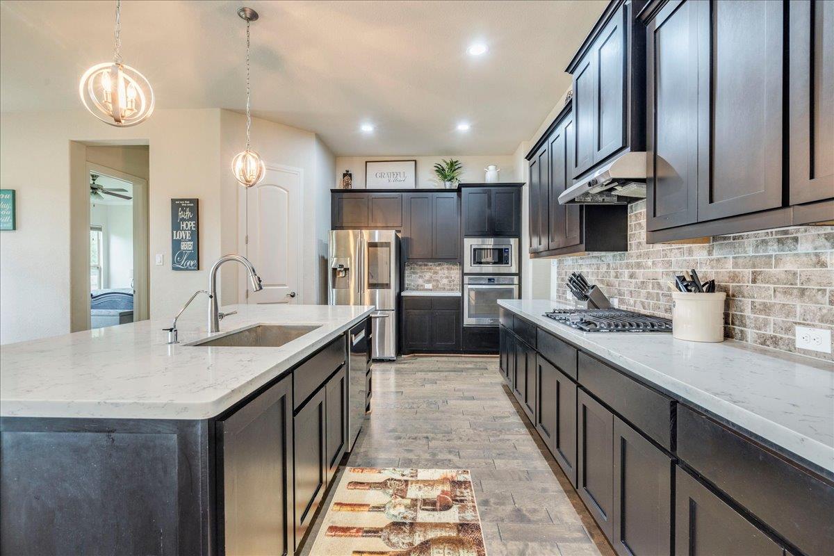 2204 Camino Alemeda LN