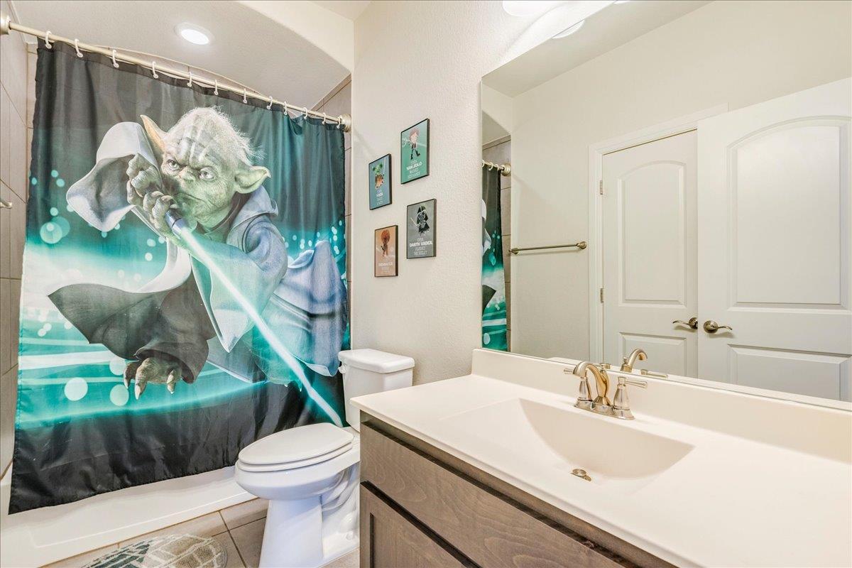 2204 Camino Alemeda LN