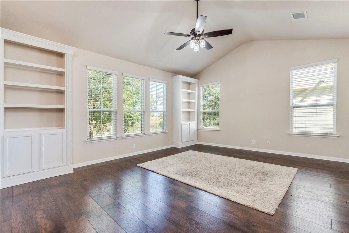 711 Heritage Springs TRL