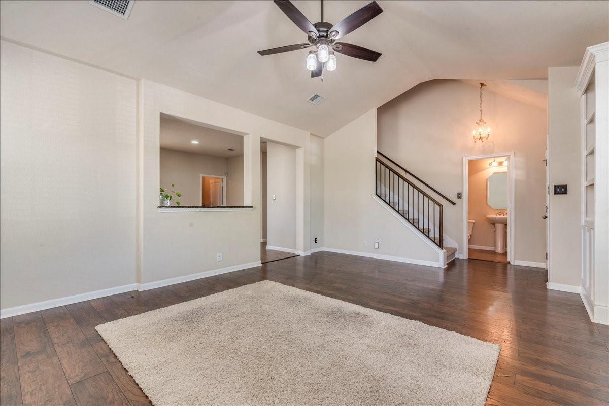 711 Heritage Springs TRL