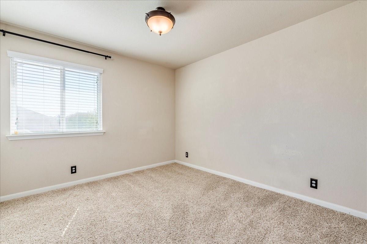 711 Heritage Springs TRL