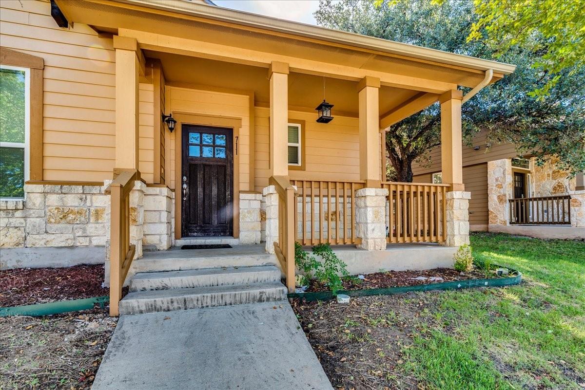 711 Heritage Springs TRL