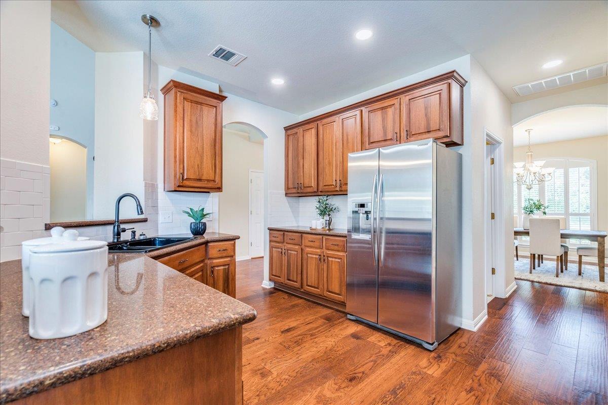 11101 Sandstone TRL