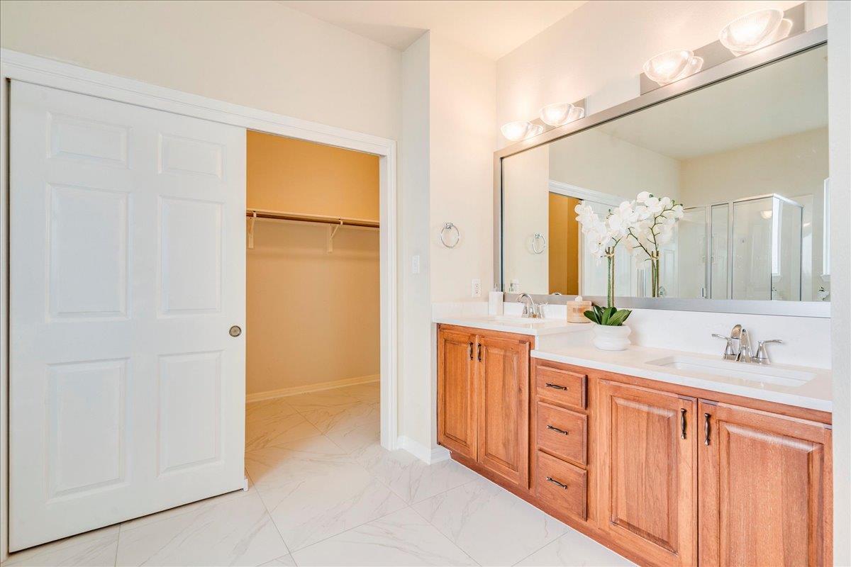11101 Sandstone TRL