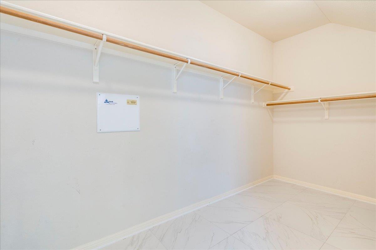 11101 Sandstone TRL