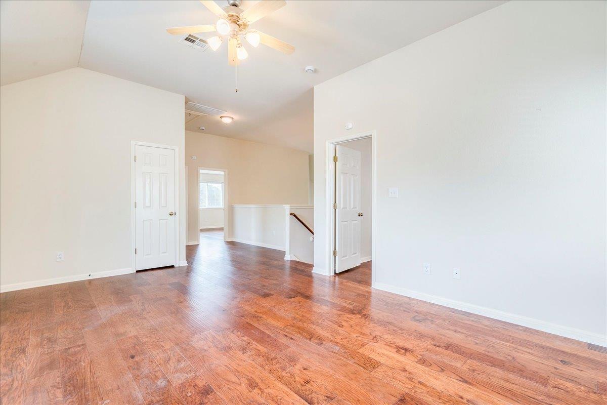 11101 Sandstone TRL
