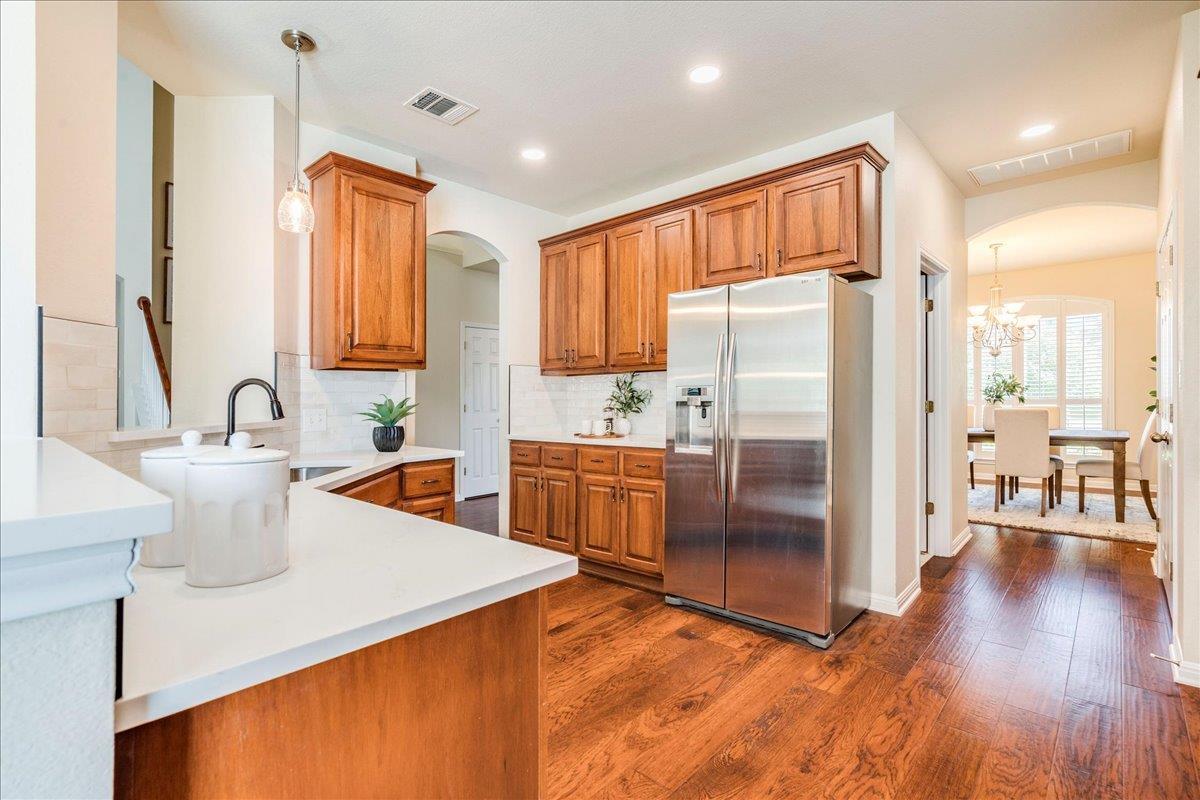 11101 Sandstone TRL