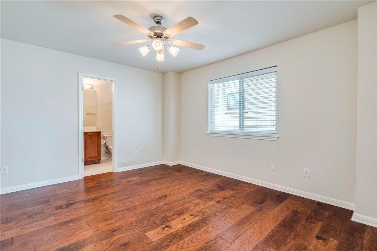 11101 Sandstone TRL