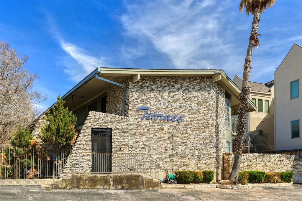 2308 Enfield RD # 204