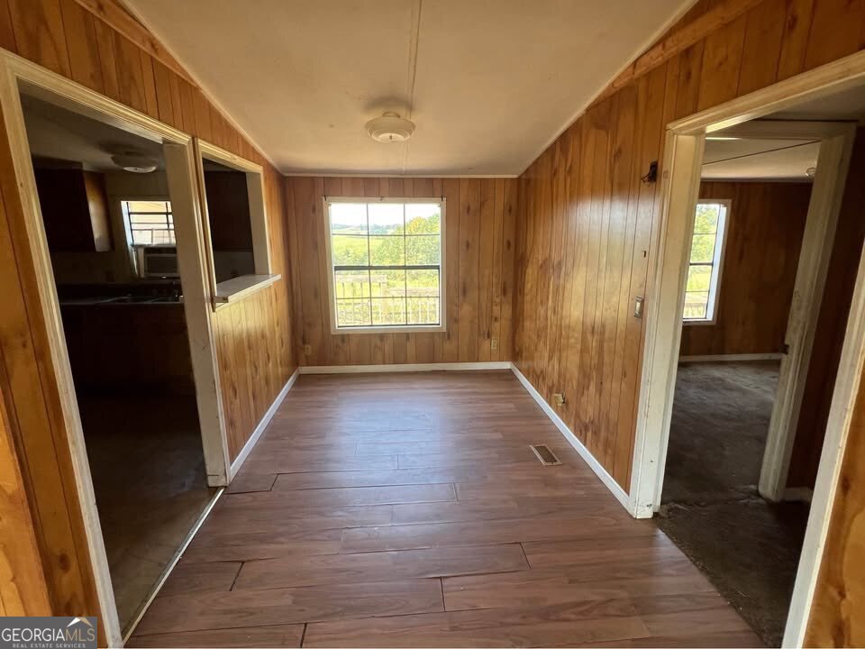 339 Cavender Lane
