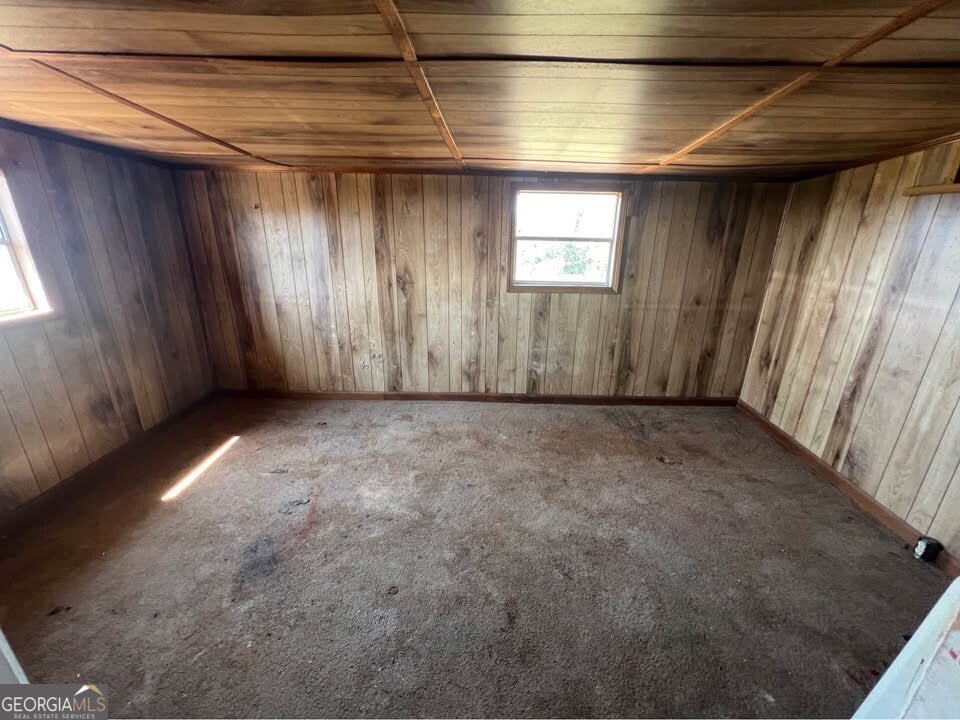 339 Cavender Lane