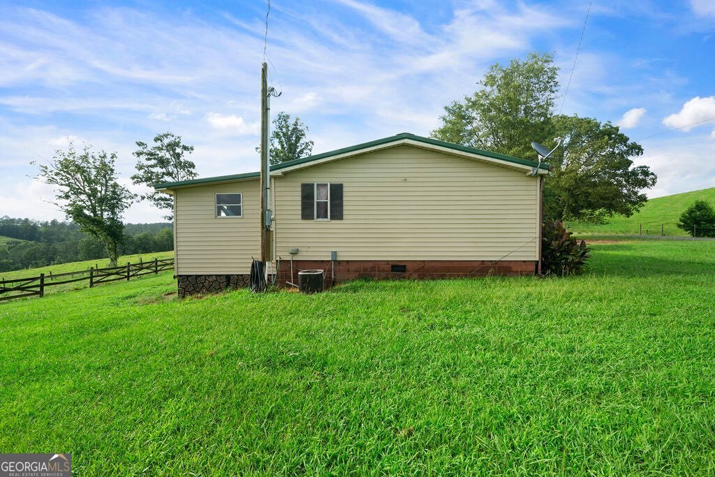 339 Cavender Lane