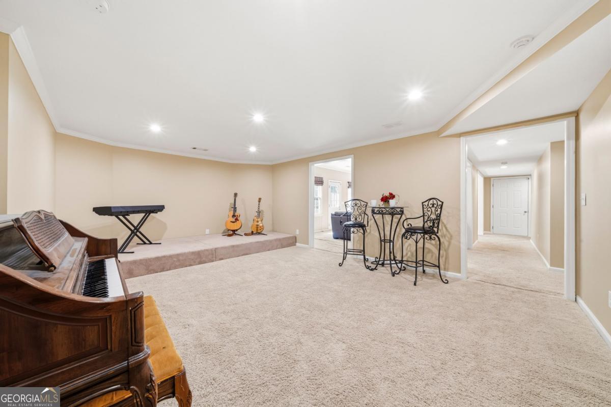 1009 Ector Chase NW