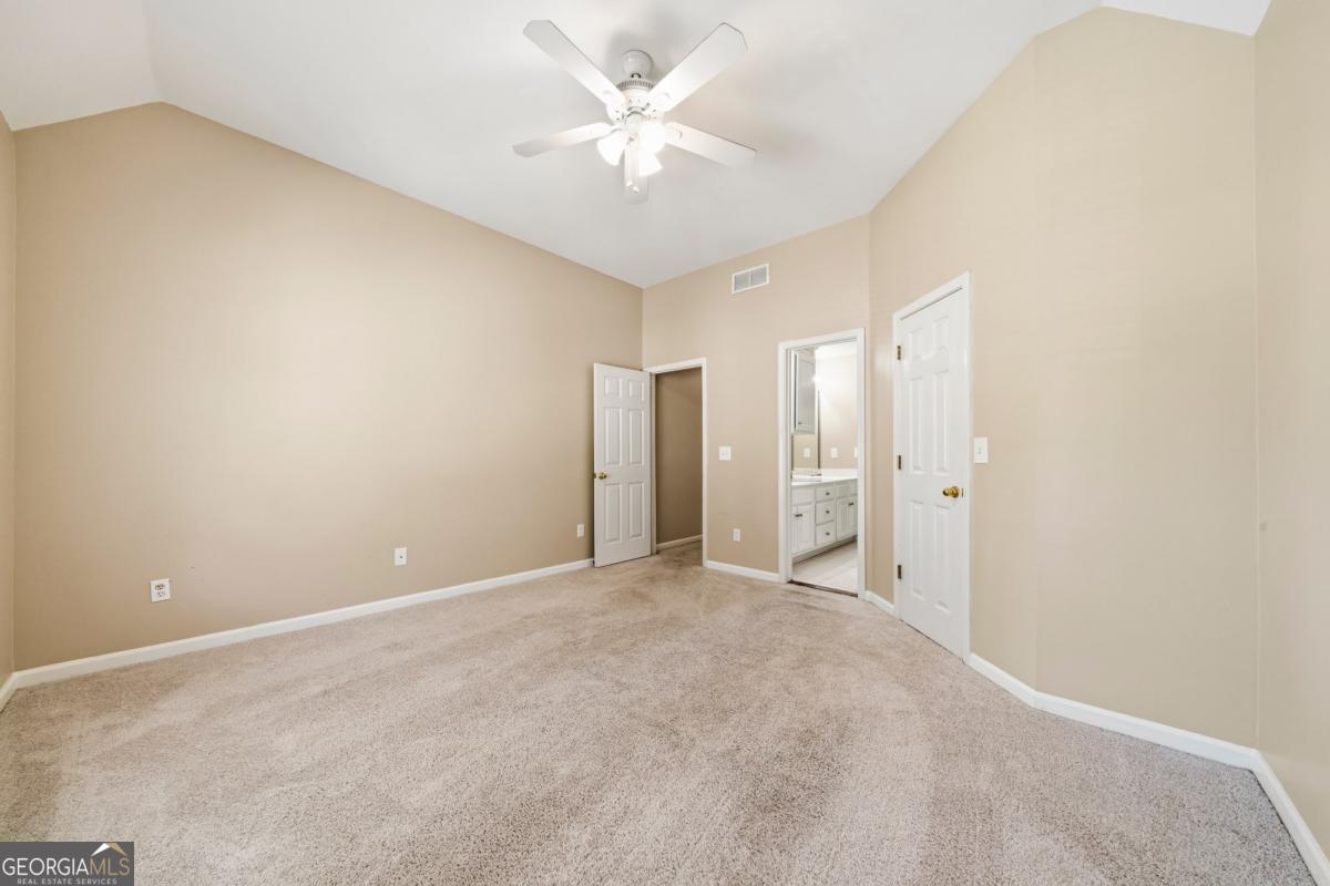 1009 Ector Chase NW