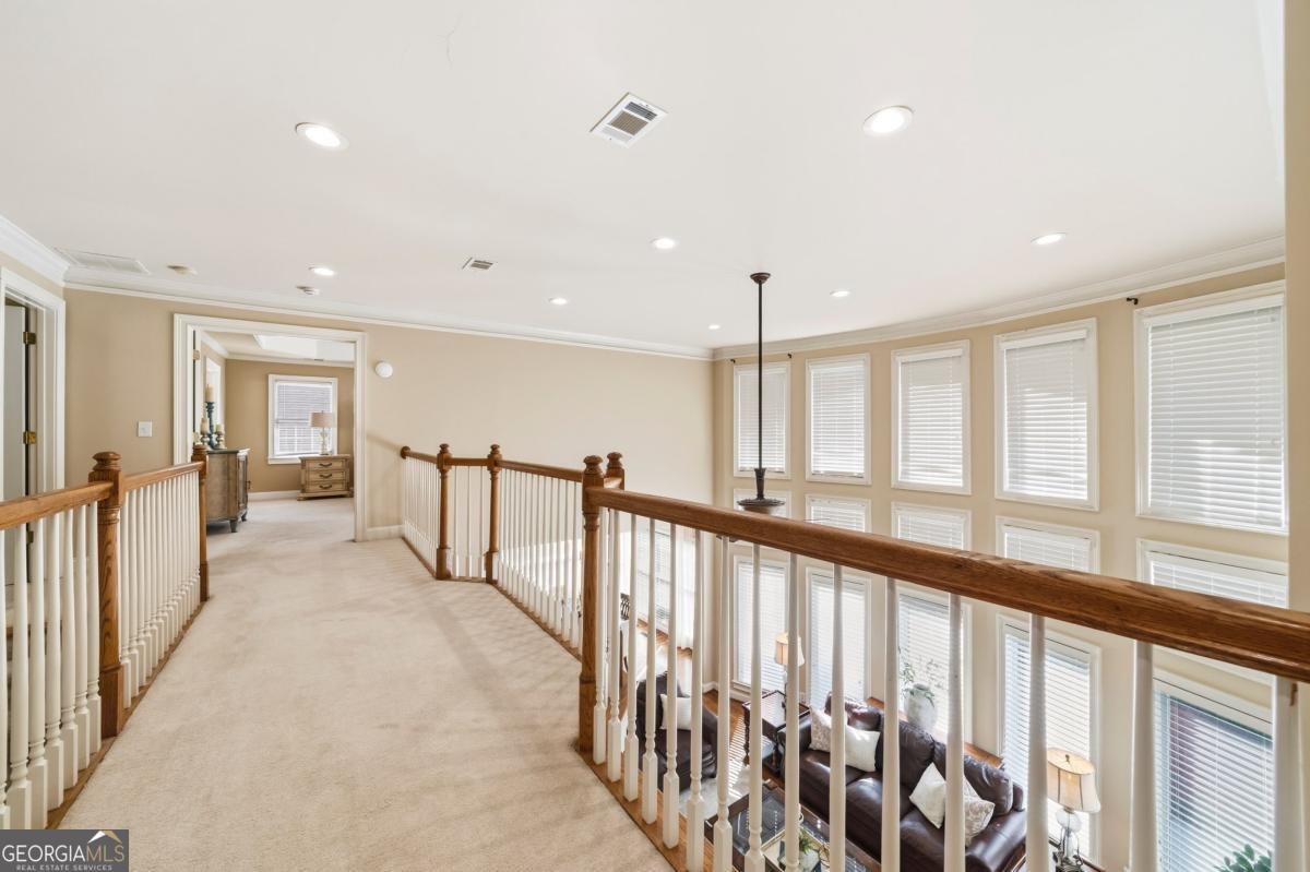 1009 Ector Chase NW