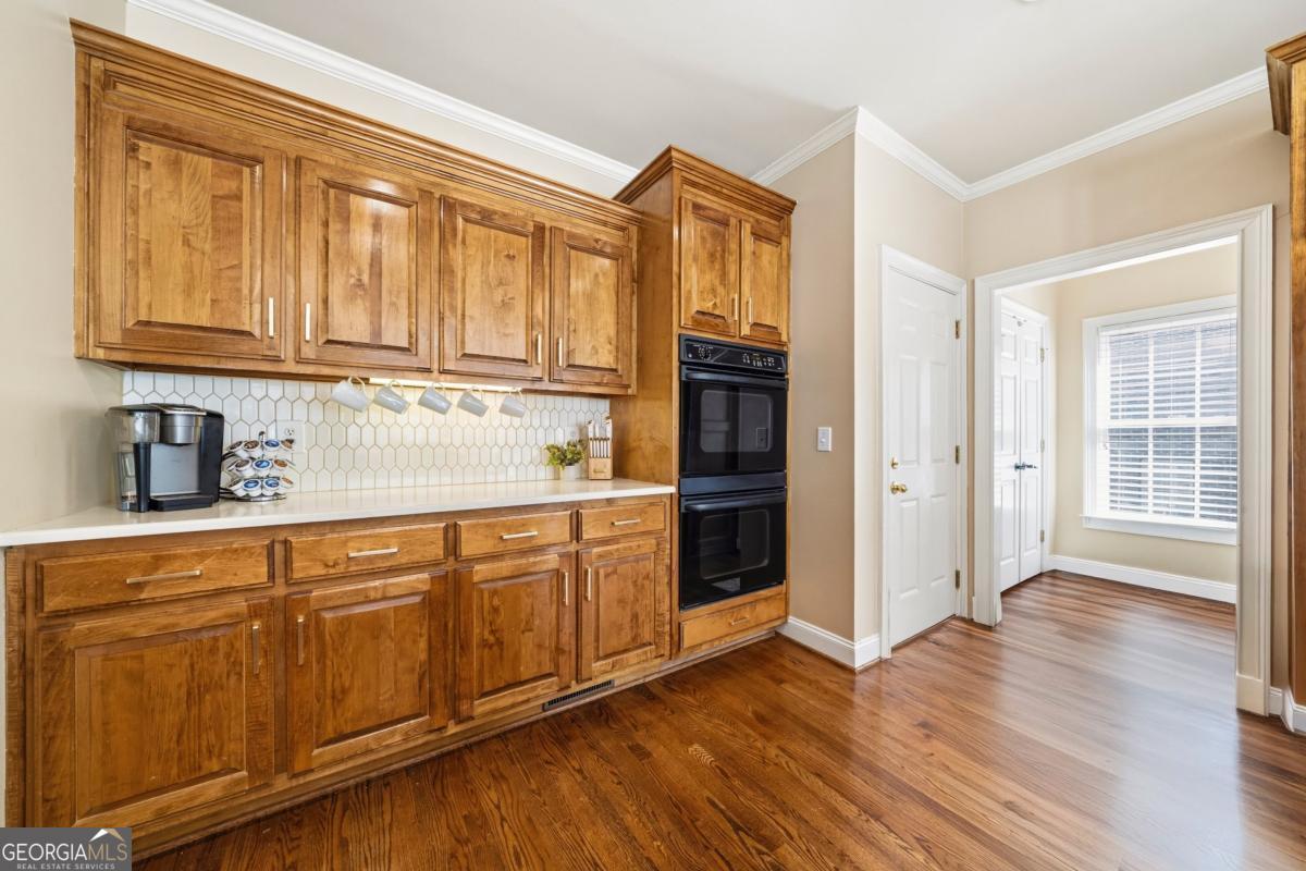 1009 Ector Chase NW