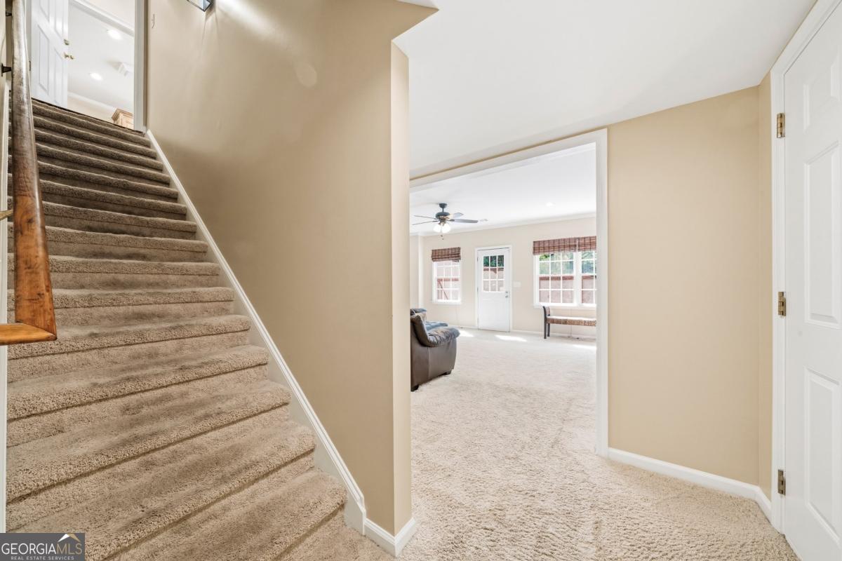 1009 Ector Chase NW