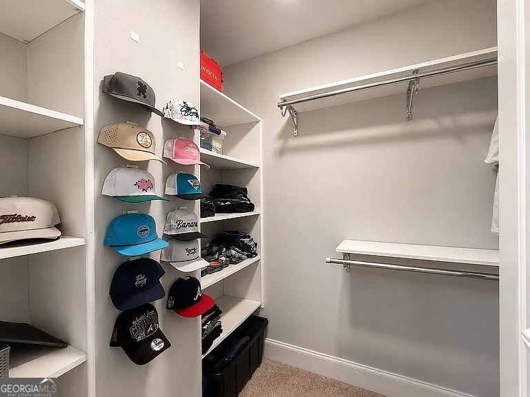 532 Black Horse Circle