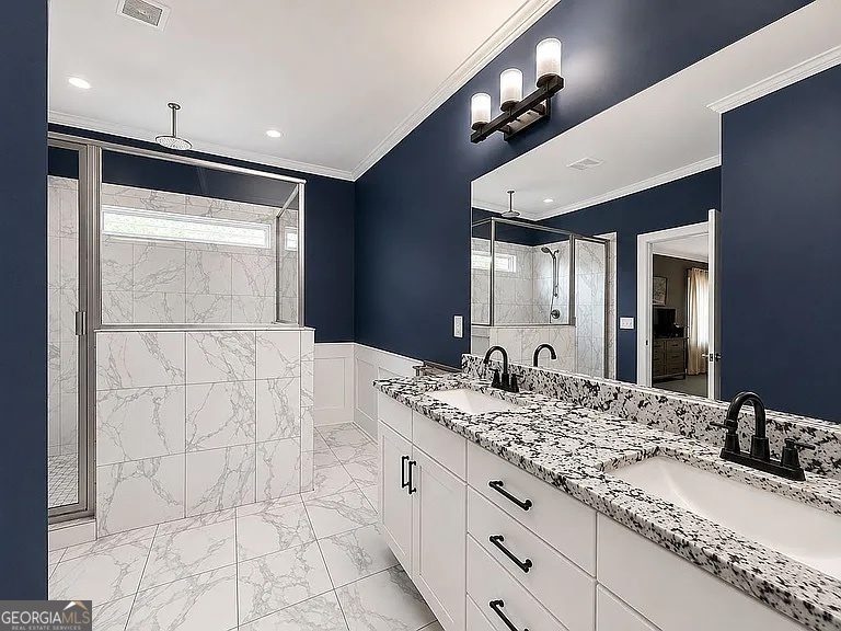 532 Black Horse Circle