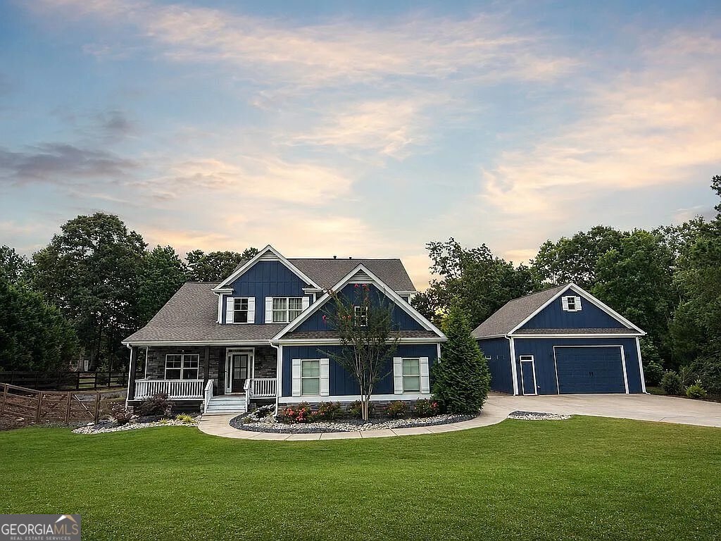532 Black Horse Circle