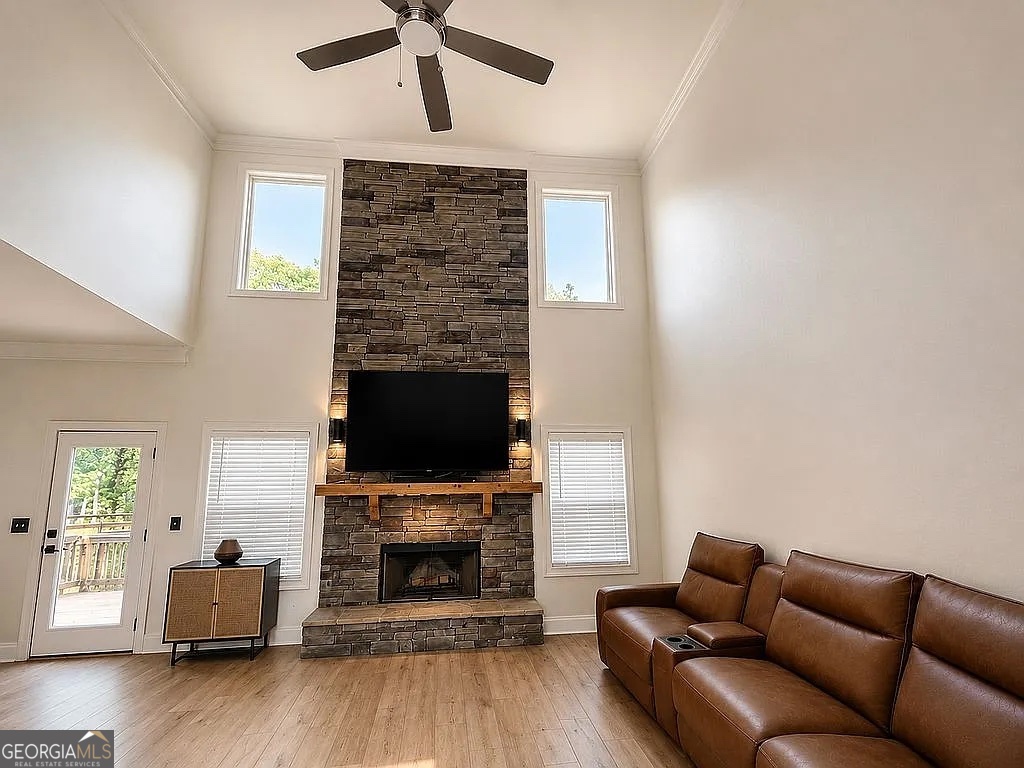 532 Black Horse Circle
