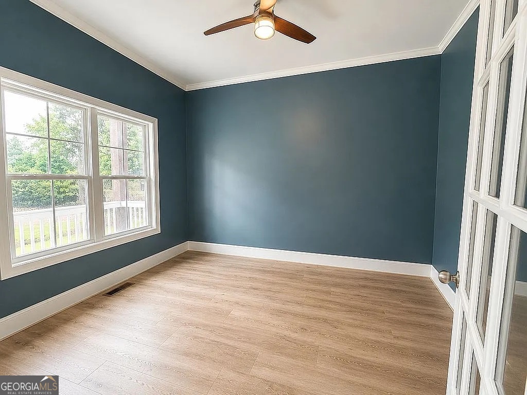 532 Black Horse Circle